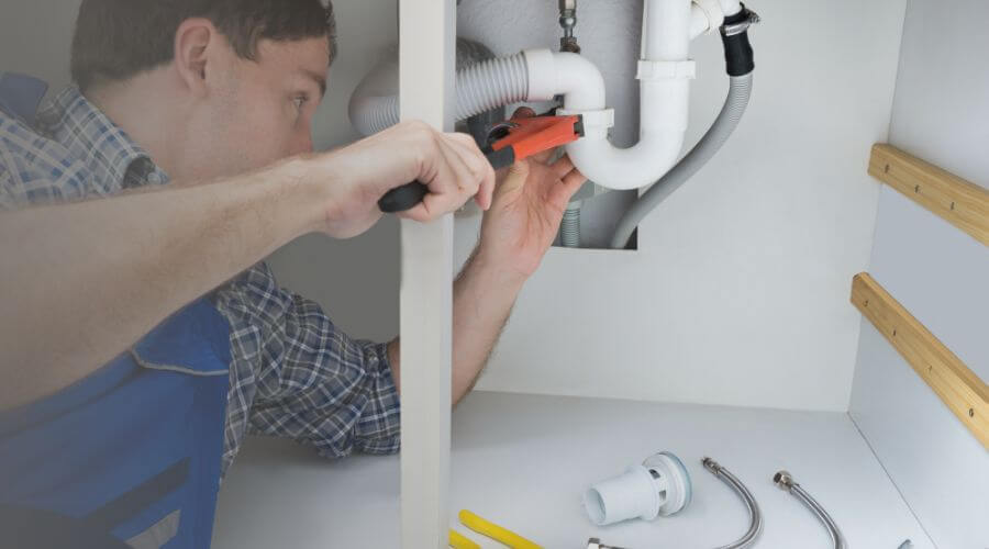 Local annual plumbing maintenance in Chatfield, TX